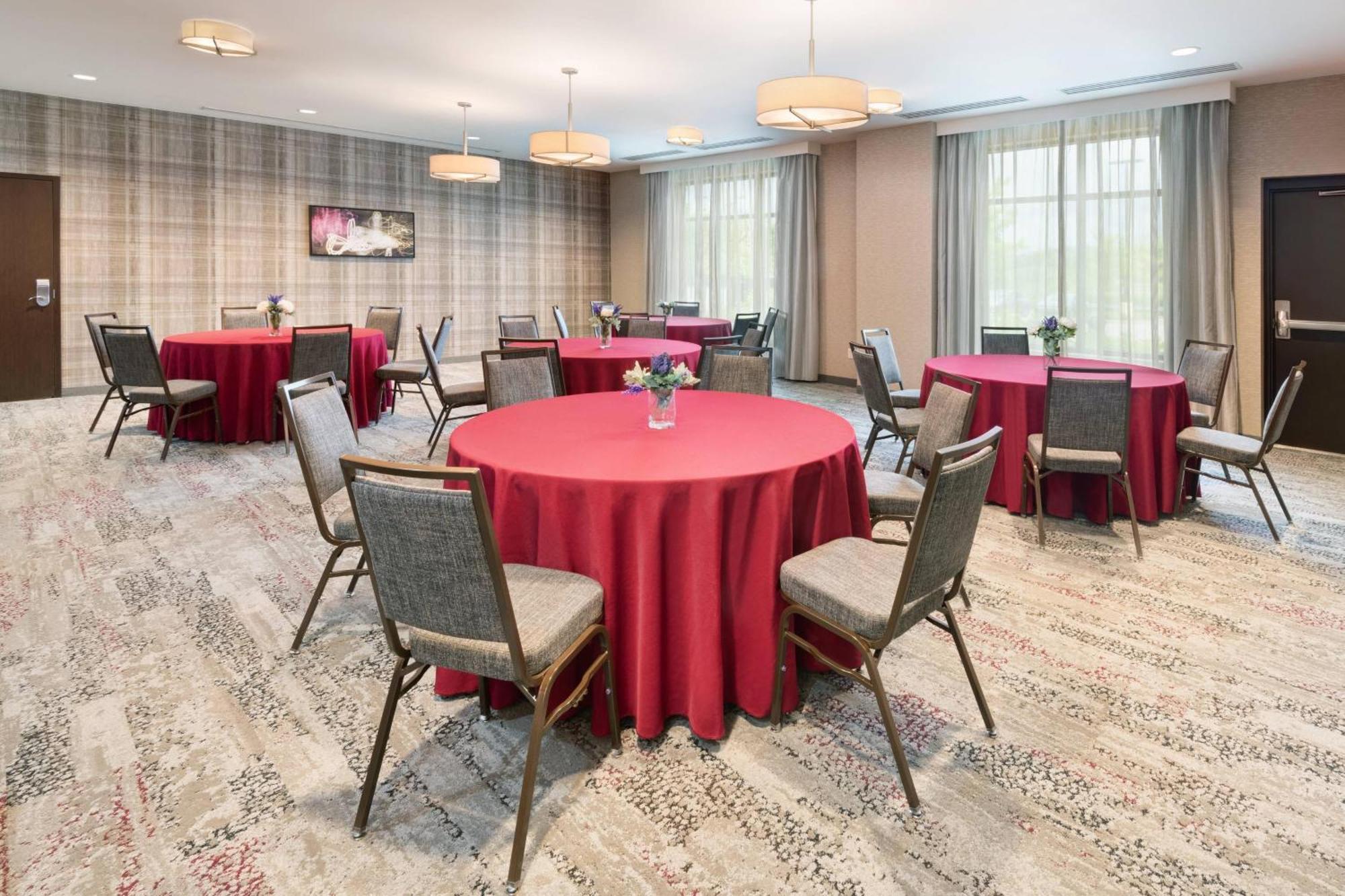 מלון Courtyard By Marriott Pittsburgh Washington Meadow Lands מראה חיצוני תמונה