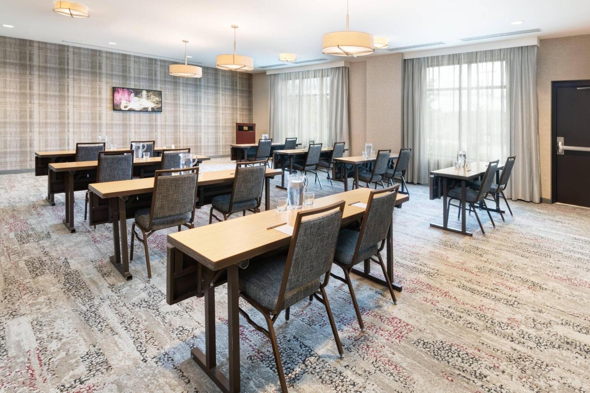 מלון Courtyard By Marriott Pittsburgh Washington Meadow Lands מראה חיצוני תמונה