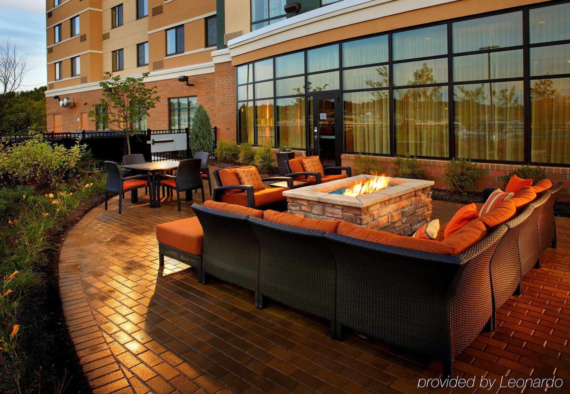 מלון Courtyard By Marriott Pittsburgh Washington Meadow Lands מראה חיצוני תמונה