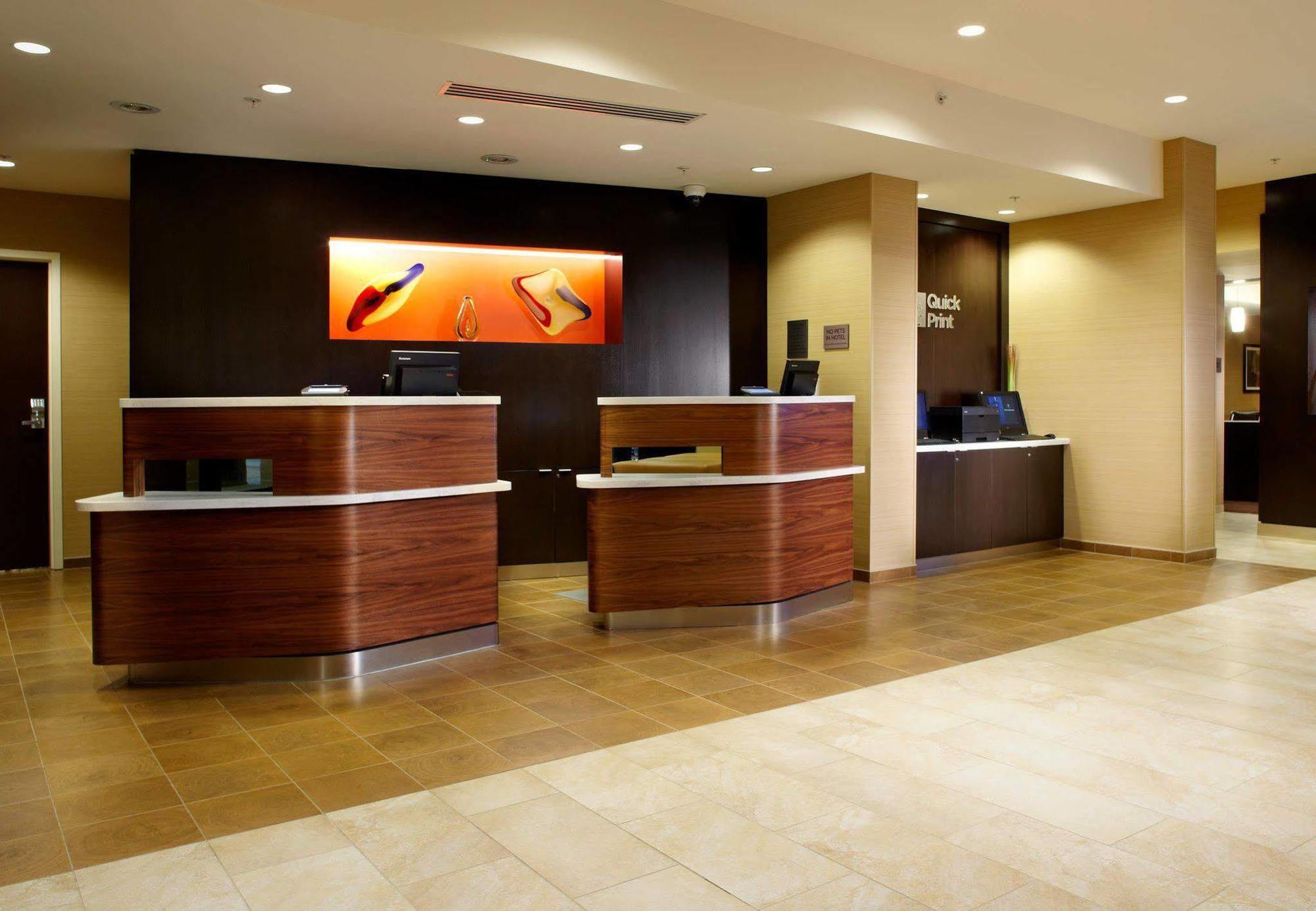 מלון Courtyard By Marriott Pittsburgh Washington Meadow Lands מראה חיצוני תמונה